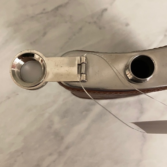 Need a flask? - Picture 5 of 8